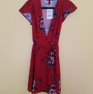 Women's Floral Wrap Dress. New W/ Tags